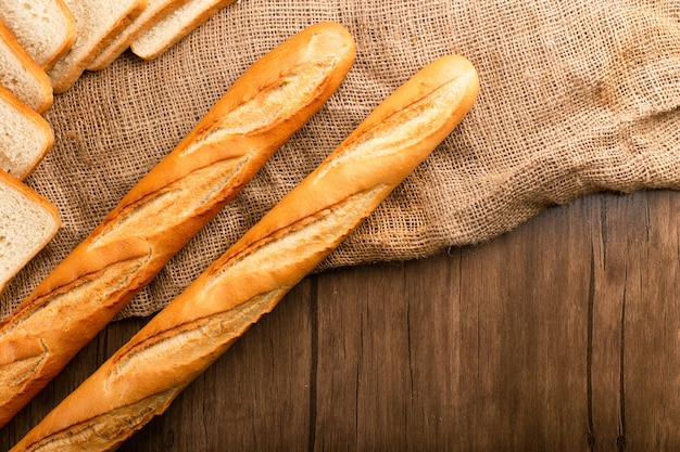 WHITE BAGUETTE